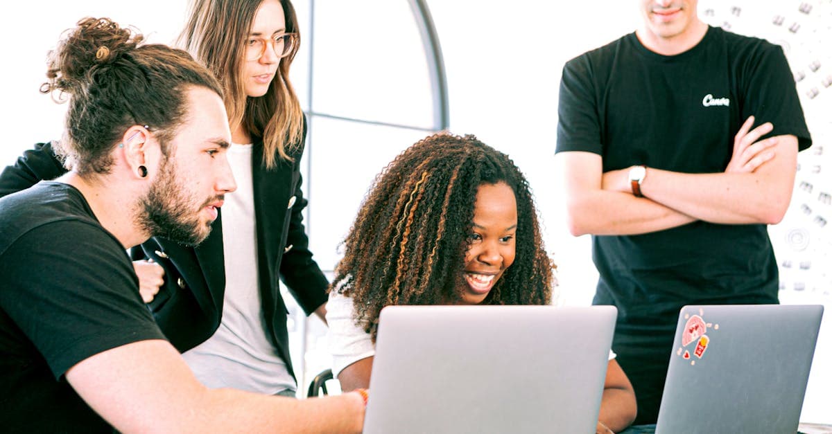 Best Help Desk Software for B2B SaaS Startups (2026)